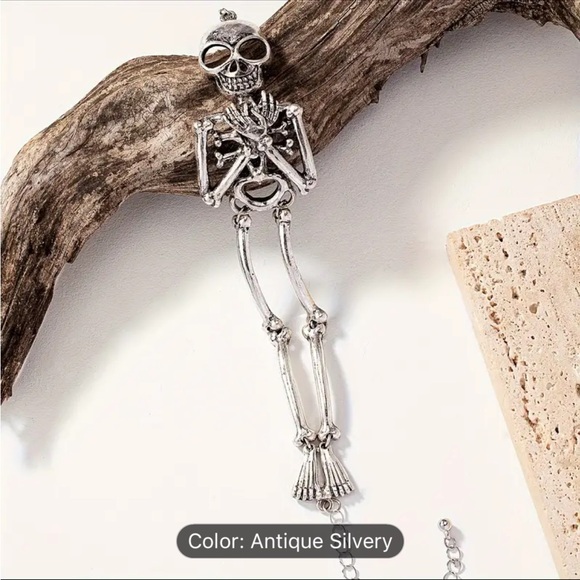 Gothic punk silver tone while skeleton bracelet adjustable for women or men new - Picture 4 of 5